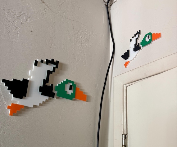 Duck Hunt NES Wall Art: Retro Nintendo-Inspired Game Decor