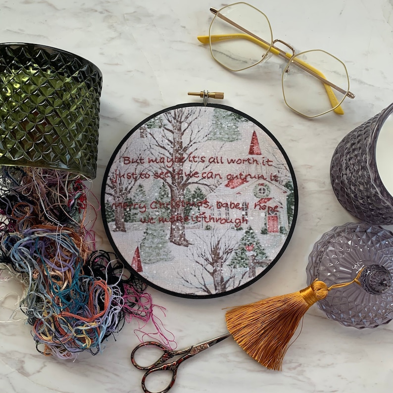 Joy/'s Every Holiday Embroidery Mt