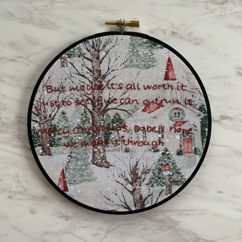 Joy/'s Every Holiday Embroidery Mt