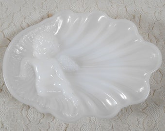 Vintage Avon Soap Dish with Angel Cherub White Milk Glass Heavenly Collection Jewelry Candy or Trinkets, Victorian Decor 1970's