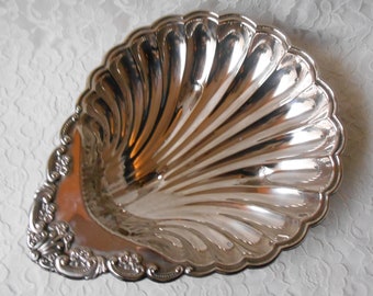 Vintage Bowl Sea Shell Shape Large Ornate Flowers Silverplate Scalloped Edge Footed Serving Dining Ocean Nautical Beach Decor Entertaining