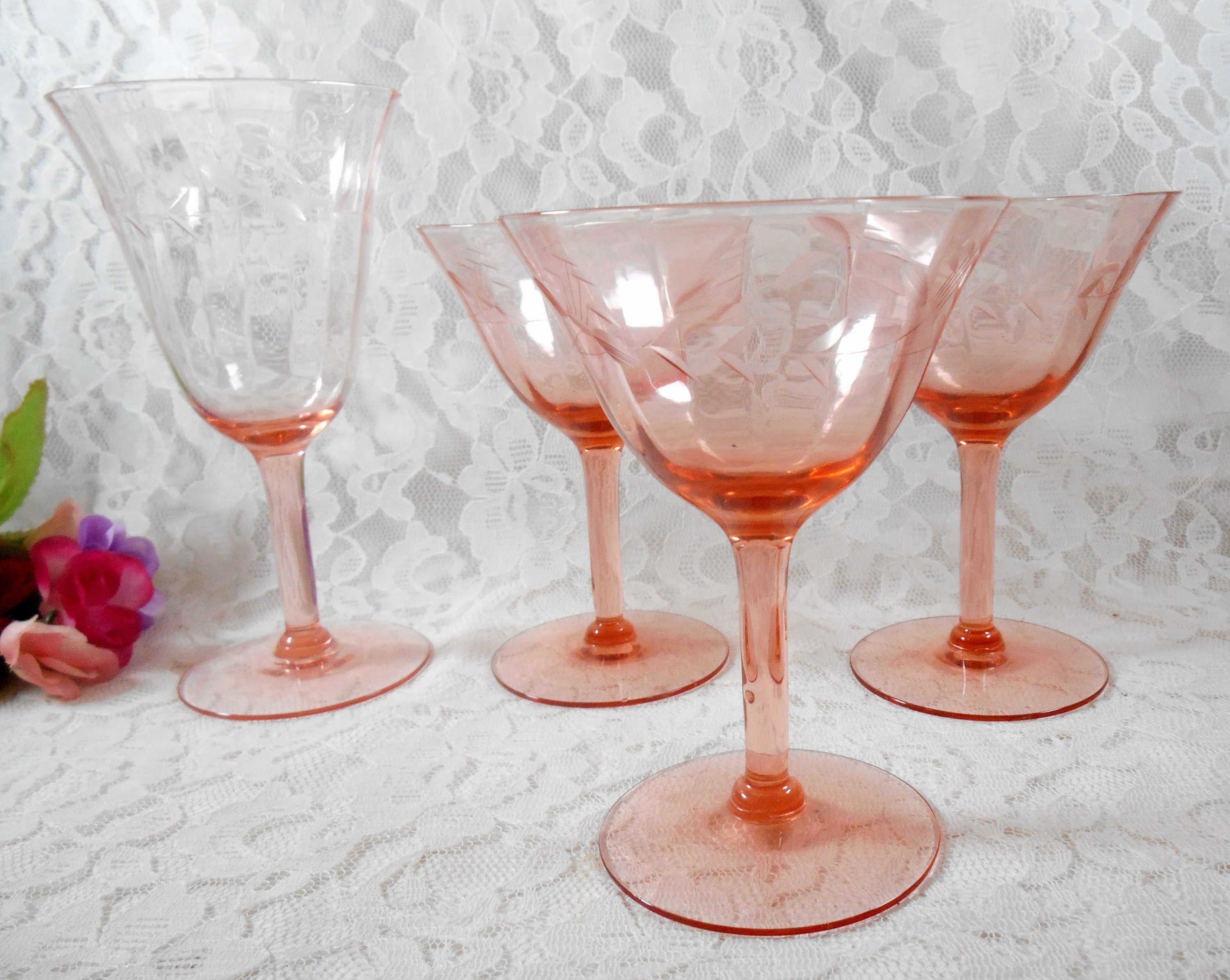 GOODS — Vintage Pink Stemmed Wine Glass