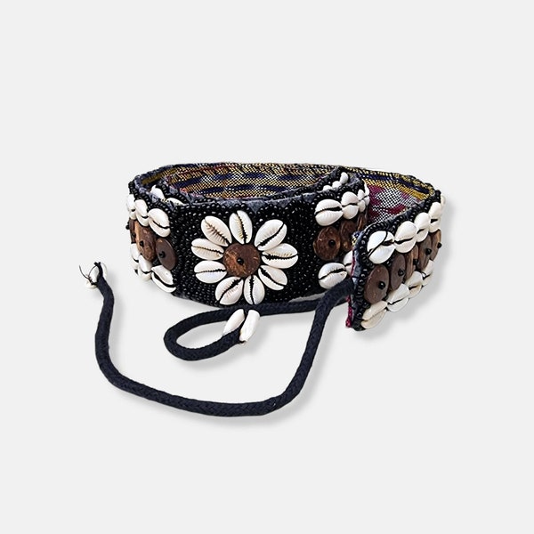 Handmade Beaded Belt With Cowrie Shells and Coconut Buttons, Floral Pattern, Black And Cream Colour, Artisan Made Belt, Ethnic Tribal Belt