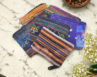 Woven Guatemalan Coin Purse- Boho Chic Coin Bag- Small Zippered Purse- Hippie Pouch-Ethnic handmade purse- Teachers Gift- Credit Card Holder