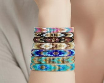 Beaded Bracelet / Minimalist Bracelet / Beach Jewelry /Miyuki Beaded Bracelet / Bohemian Bracelet / South West Bracelet /Flat Woven Bracelet