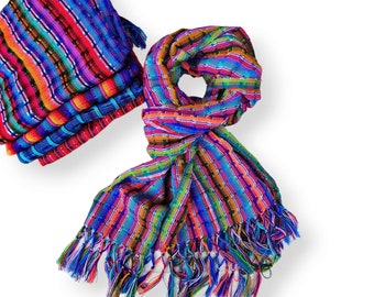 Bufanda de rayas multicolor tejida a mano - Envoltura con flecos - Bufanda larga con borlas - Regalo Boho - Bufanda de rayas de colores-algodón- Hecho a mano