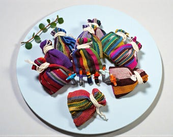 Mini Guatemalan Worry Dolls – 6 Handmade Dolls in Colourful Bag