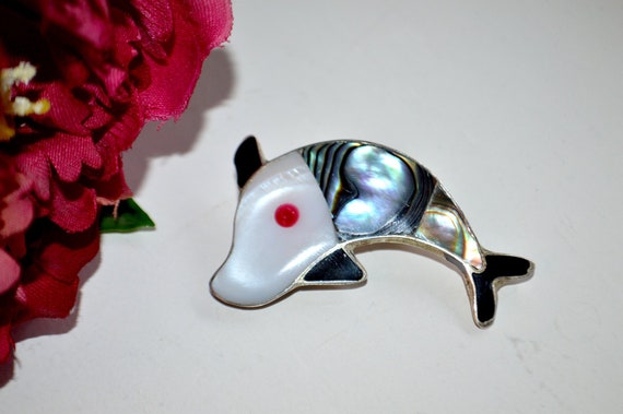 Dolphin Brooch, Abalone Shell Brooch, Silver Plated Brooch, Animal Brooches, Mexican Jewelry, Aquatic Pin, Gift for Mom, Shell Brooches