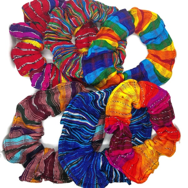 Grandes cravates de cheveux rayées multicolores ou scrunchies - Bobbles guatémaltèques de cheveux de tissu - Scrunchy ethnique- support de queue de cheval-élastique-élastique doux enveloppement de pain