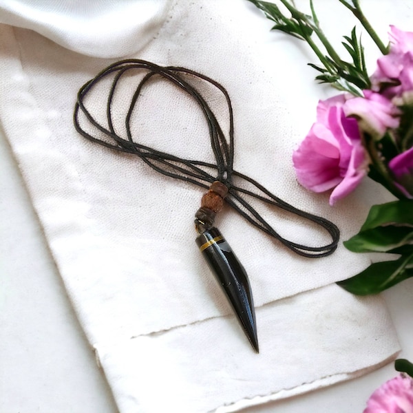 Faux Black Tooth Pendant, Black Cord Necklace, Wolf Tooth Design, Resin Tooth Adjustable Necklace, Beach Jewelry, Men's Summer Jewellery