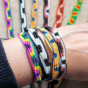 Woven Friendship Bracelets Mexican Wave Design Zigzag Bracelet Knotted ...