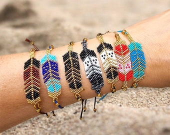 アクセサリー HANDMADE BRACELET Miyuki Beaded Feather Bracelet - Handmade Adjustable