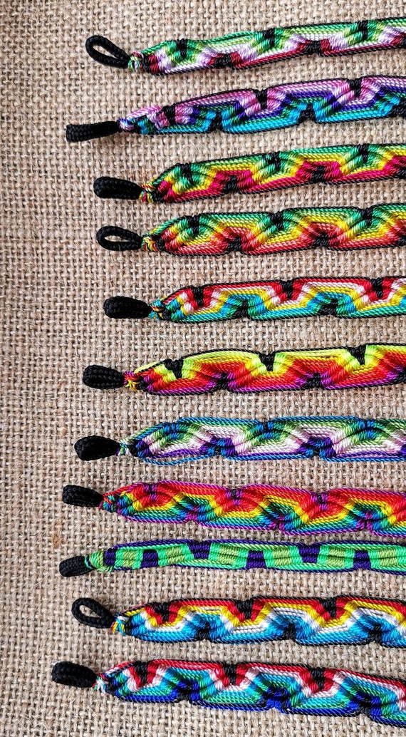 How to Make a Colorful ZigZag Wave Bracelet  Jewelry  WonderHowTo