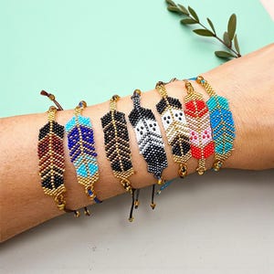 Miyuki Beaded Feather Bracelet - Handmade Adjustable Friendship Bracelet, Colourful Seed Bead Jewellery, Handmade Gift for Her