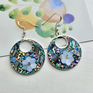 Bohemian Green Mosaic Hoop Earrings, Abalone Shell Inlay, Silver Plated Daisy Design, Mexican Paua Shell Jewelry, Round Boho Dangles