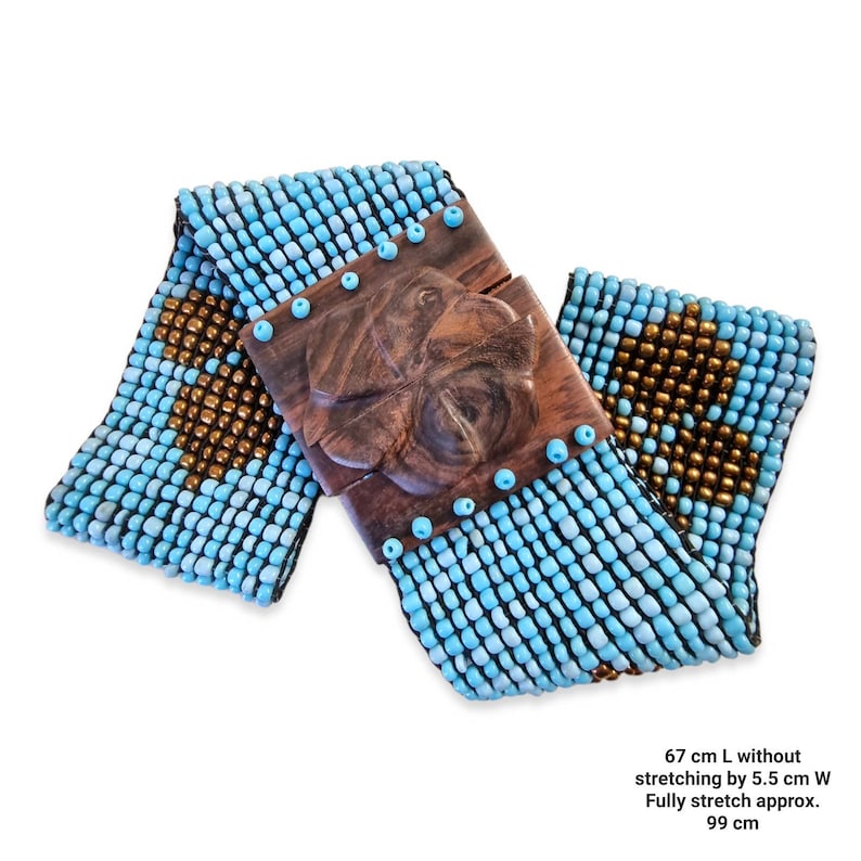 Wood buckle stretch belt beaded main image 0