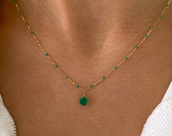 Stainless steel necklace with green Agate stone drop pendant / Minimalist women's chain necklace