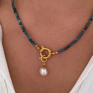 Stainless steel blue apatite natural stone necklace / Women's necklace with mother-of-pearl pendant beads