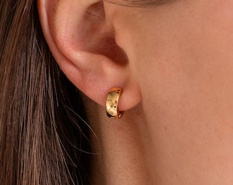 Stainless steel mini hoop earrings / Minimalist earrings / Gift for women