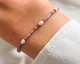 Natural pink agate and freshwater pearl beaded bracelet / Women's pink pearl bracelet