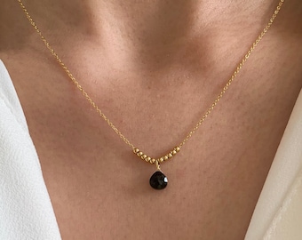 Collier fin chaine acier inoxydable pendentif pierre noire onyx / Collier femme chaine fine pierre naturelle goutte