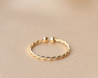 Twisted gold-plated women's ring / Braided adjustable ring