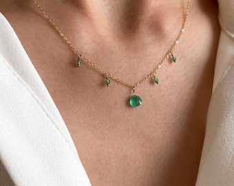 Delicate stainless steel chain necklace with green agate stone pendants / Minimalist women's necklace with delicate chain and natural teardrop stone