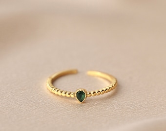 Women's modern stainless steel ring with green zirconium drop stone / fine ring set in gold water resistant