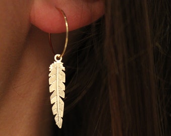 Creoles gilded with fine gold feather pendant / Women's earrings small fine creoles