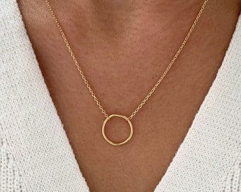 Collier plaqué or pendentif anneau rond / Collier femme chaine