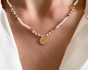 Natural white agate stone necklace / Women's necklace with white pearls and a round stainless steel pendant