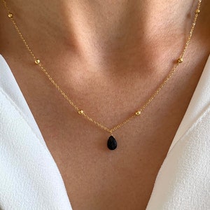 Delicate necklace with black onyx stone pendant / Minimalist women's necklace with a thin stainless steel chain / Gift for women