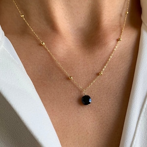 Stainless steel necklace with black onyx stone pendant / Minimalist women's necklace with fine chain