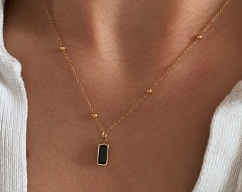 Collier fin pendentif pierre onyx noire / Collier femme minimaliste chaine fine acier inoxydable / Cadeau femme