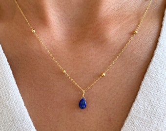 Delicate necklace with a drop pendant of blue Lapis Lazuli stone / Minimalist women's necklace with a stainless steel chain