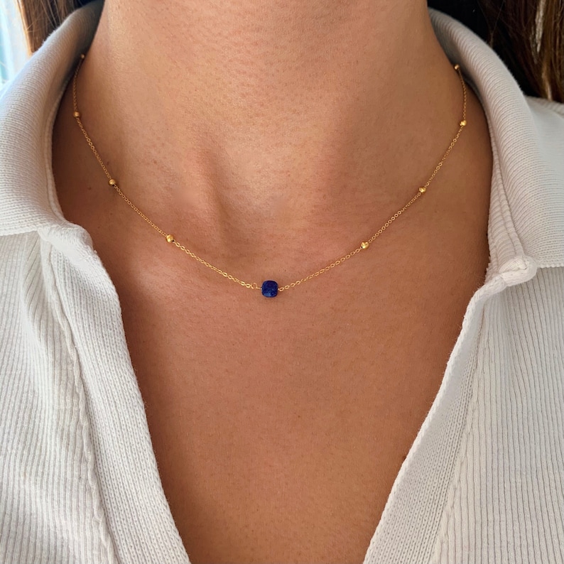 Collier fin pendentif pierre Lapis Lazuli / Collier femme minimaliste chaine fine acier inoxydable / Cadeau femme image 1