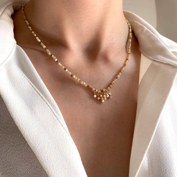 Collier pierre naturelle nacre blanche / Collier femme perles blanches