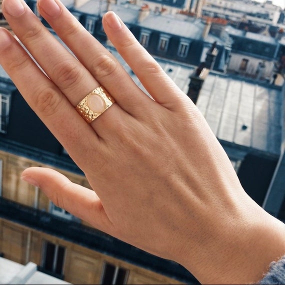 Anillo de mujer dorado con piedra de ovalada de oro - Etsy España