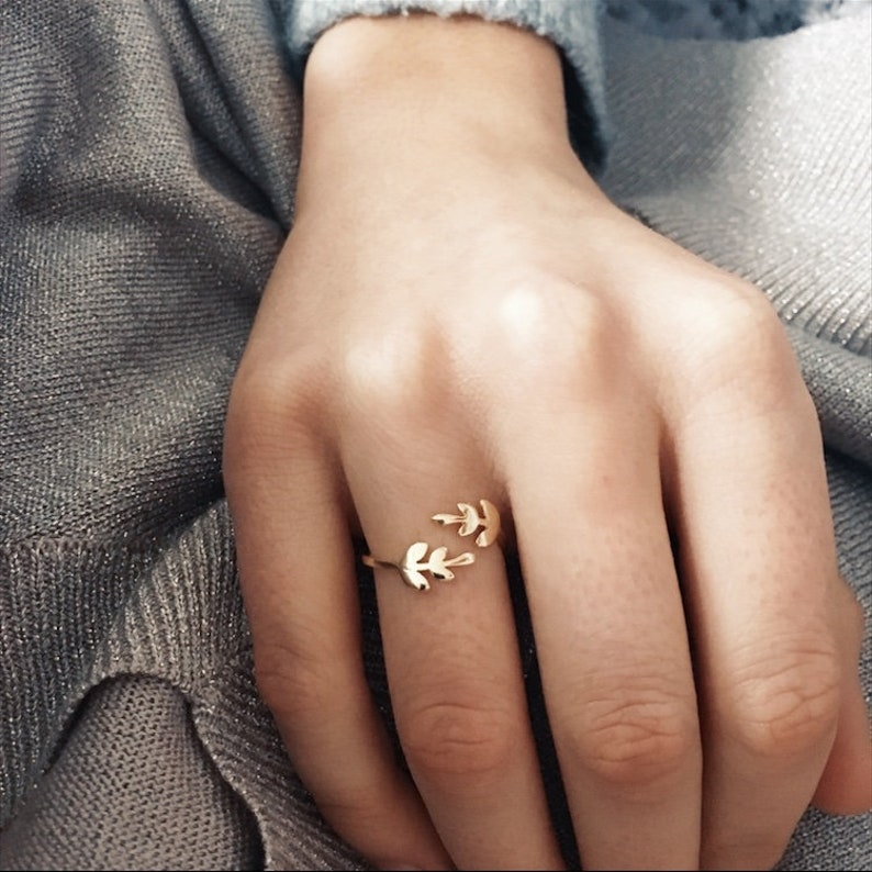 Women gold plated Laurel ears ring adjustable thin ring women gift