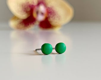 Tiny green studs for him, 4 mm green earrings simple, Geometric earrings hypoallergenic, Minimalist green post earrings, Matte green studs