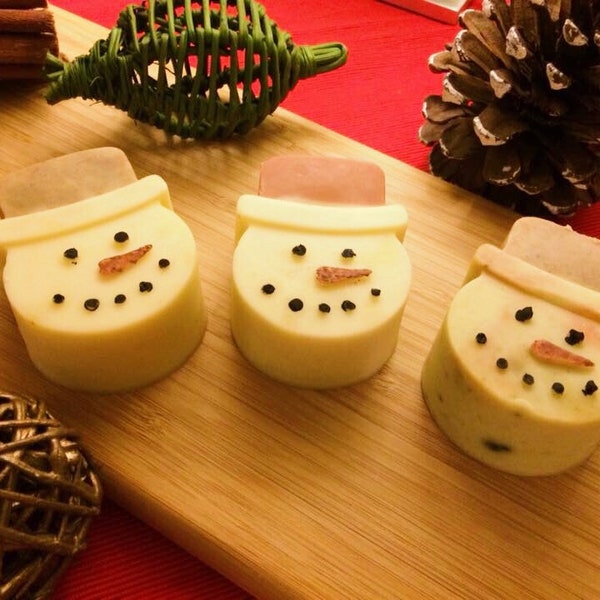 6 cavities Christmas Snowman silicone soap molds Christmas snowman plaster mold Ice mold snowman mold resin mold snowman candle mold