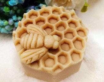 Hojffuue 2 Pack Bee Honeycomb Candle Molds Beehive Silicone for Homemade Beeswax Candle Soap Making Supplies
