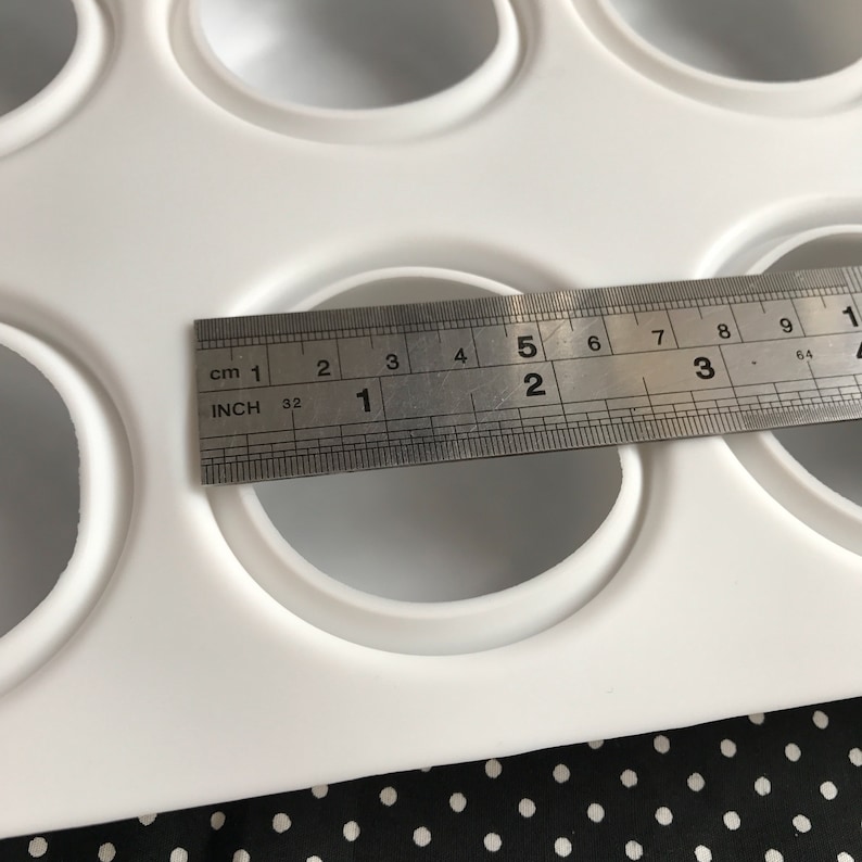 8 cavities Circle silicone soap mold Circle soap mold silicone Etsy