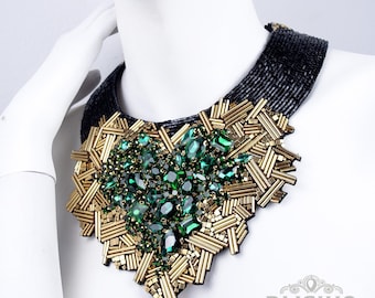 Gold Black Heart Necklace with green crystals. Golden Druse Beadwork. Statement Necklace for Special Occasions. Unique Luxury Accessory