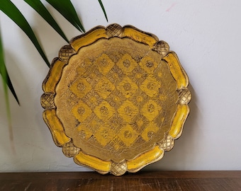 Small Florentine Tray Round Wood Tray Vintage Serving Tray Yellow and Gold Pattern Made un Italy Tole work tray Shabby chic decor