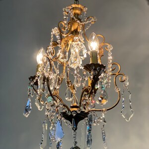 Antique Italian Tole  Chandelier with Crystal Drops Gilded Ceiling Lamp Antique Pendant Lighting Louis XV Bronze Chandelier