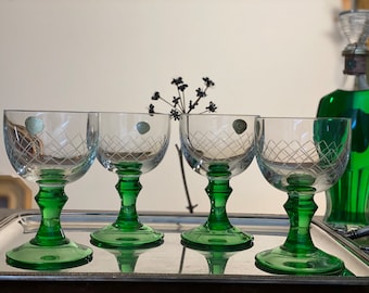 Vintage Green Cocktail Glasses Water Glasses Water Tumblers Italian Barware Emerald Green Drinking glasses Colored vintage glasses