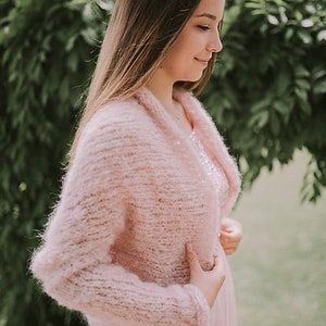 hand knit soft Bridal alpaca bolero SARA in powder pink,cover up/Pullover/hand knit cardigan/wedding shrug/sweater/ jacket/bridesmaid/women zdjęcie 1