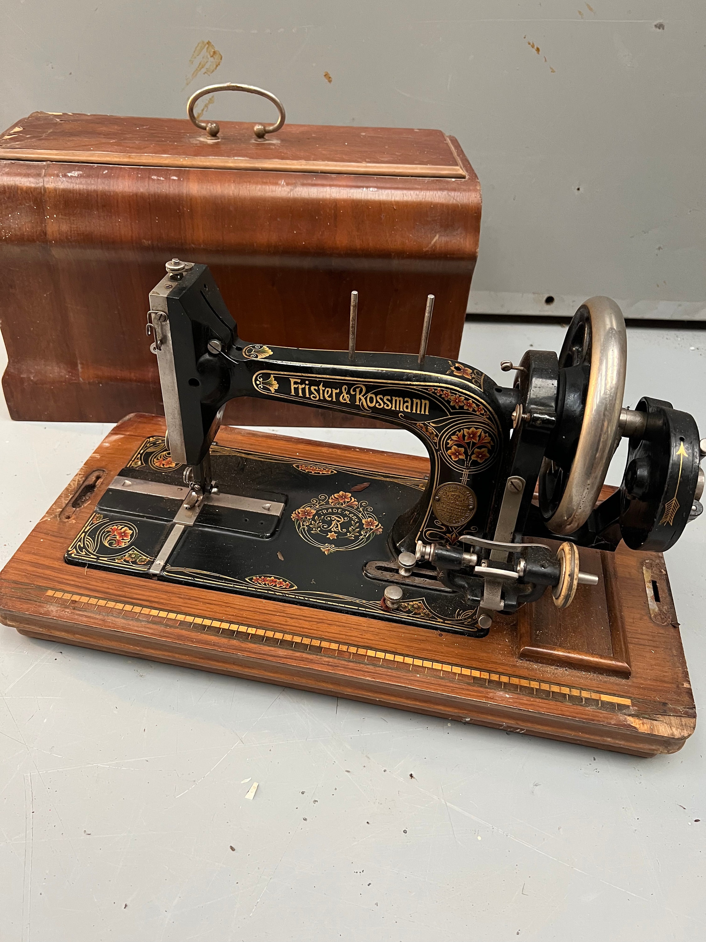 アンティーク品 Original BILLKEN Houseman Frister and Rossman Hand Crank Antique Sewing Machine - Etsy