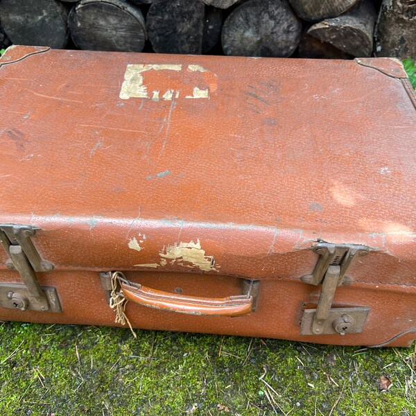 Vintage Distressed Suitcase By Vulbank (#c)